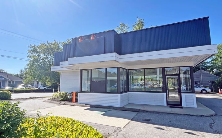 Pictures of Retail property located at 163 Pleasant St, Brunswick, ME 04011 for lease - image #1