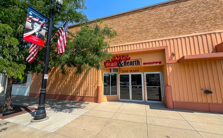 Pictures of Retail property located at 306 Main St, Rapid City, SD 57701 for lease - image #1