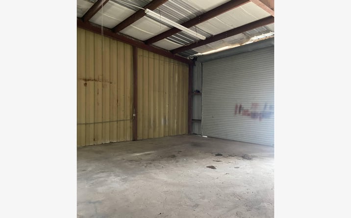 Pictures of Industrial property located at 333 W Marion Ave, Edgewater, FL 32132 for lease - image #1