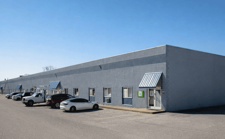 Pictures of Industrial property located at 5265 Tractor Rd, Toledo, OH 43612 for lease - image #1