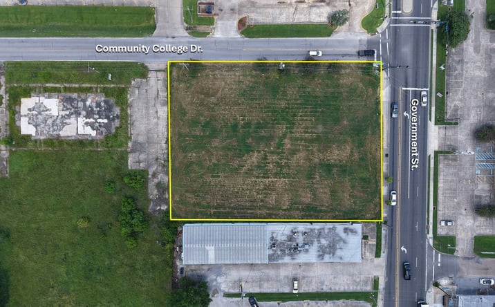 Pictures of Retail, Office, Land property located at 5229 Government St, Baton Rouge, LA 70806 for lease - image #1