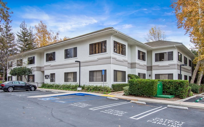 Pictures of Office property located at 101-123 Hodencamp Road, Thousand Oaks, CA 91360 for lease - image #1