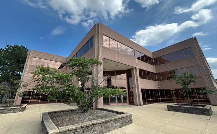 Pictures of Office property located at 1717 Park St, Naperville, IL 60563 for lease - image #1