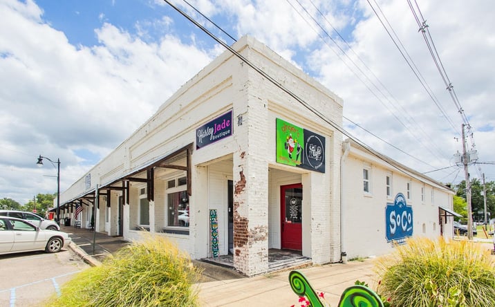 Pictures of Restaurant property located at 112 Franklin St, Corinth, MS 38834 for lease - image #1
