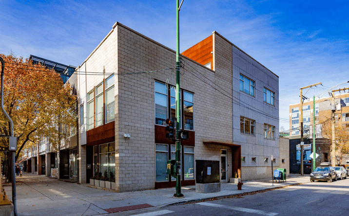 Pictures of Retail, Office property located at 1000 W Lake St, Chicago, IL 60607 for lease - image #1