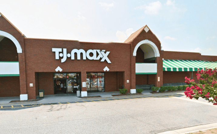 Pictures of Retail property located at 5075 Morganton Road, Fayetteville, NC 28314-1523 for lease - image #1