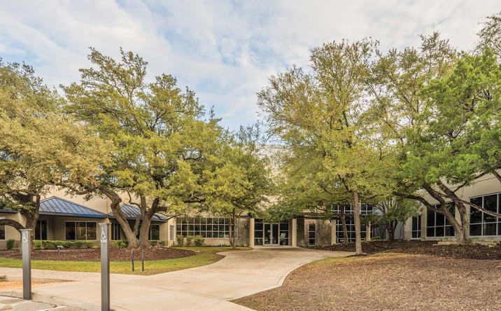 Pictures of Office property located at 5555 Northwest Pkwy, San Antonio, TX 78249 for lease - image #1