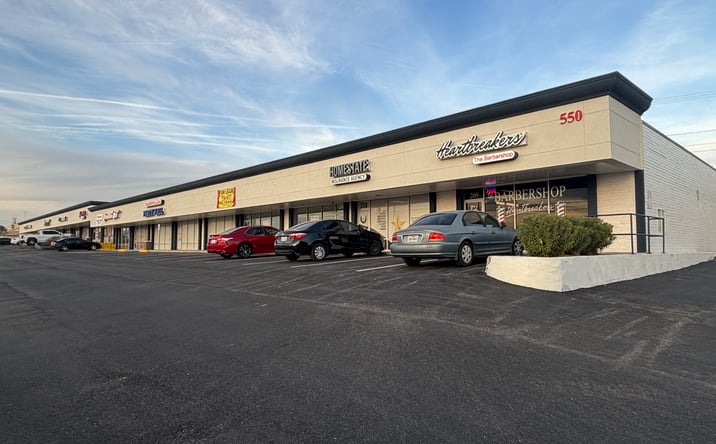 Pictures of Retail property located at 550 N Yarbrough Dr, El Paso, TX 79915 for lease - image #1