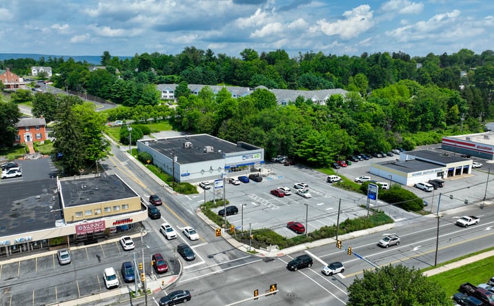 Pictures of Retail property located at 1137 Market St, Lemoyne, PA 17043 for lease - image #1