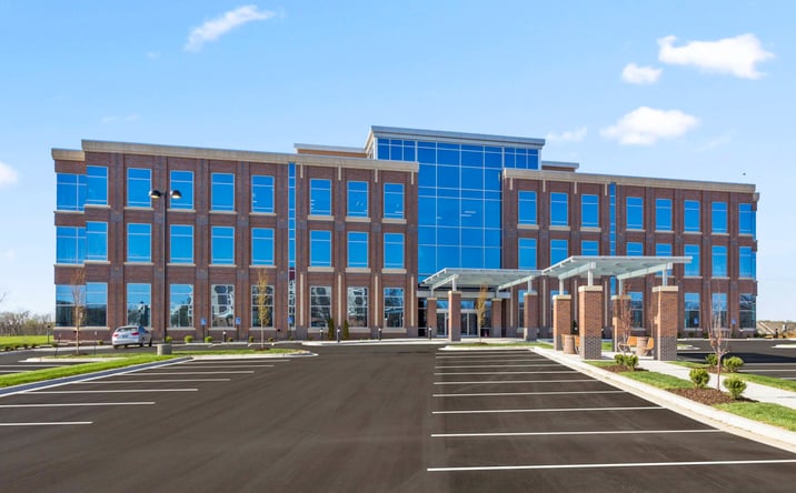 Pictures of Office property located at SWQ of I-435 and Roe Avenue, Overland Park, KS 66211 for lease - image #1