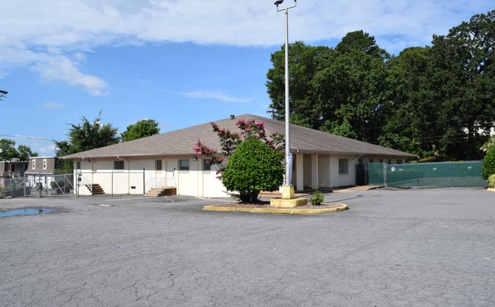 Pictures of Office property located at 3500 S University Ave, Little Rock, AR 72204 for lease - image #1