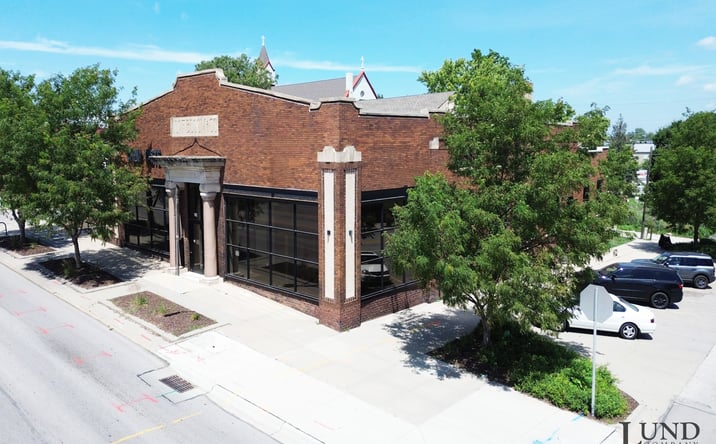 Pictures of Retail, Industrial property located at 1702 Cuming St, Omaha, NE 68102 for lease - image #1