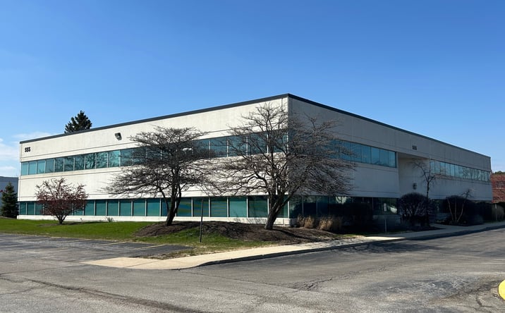 Pictures of Office property located at 555 Waters Edge Ln, Lombard, IL 60148 for lease - image #1