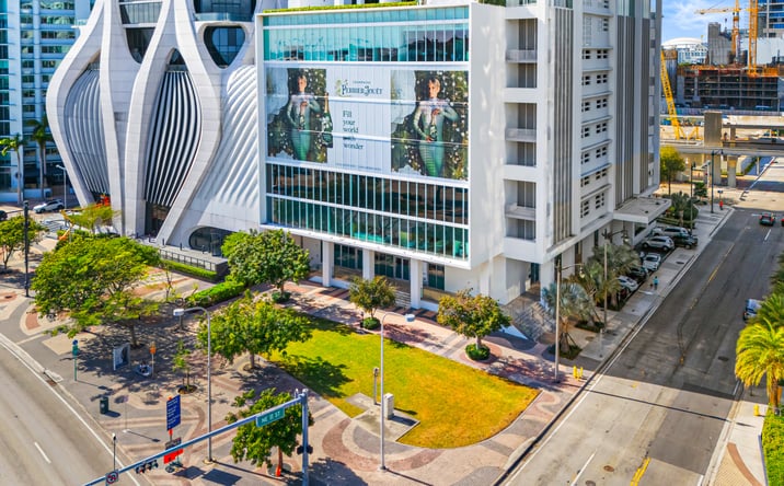 Pictures of Retail, Office, Restaurant property located at 1040 Biscayne Blvd, Miami, FL 33132 for lease - image #1