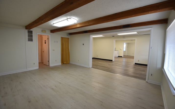 Pictures of Retail, Office, Special Purpose property located at 129 S State St, Greenfield, IN 46140 for lease - image #1