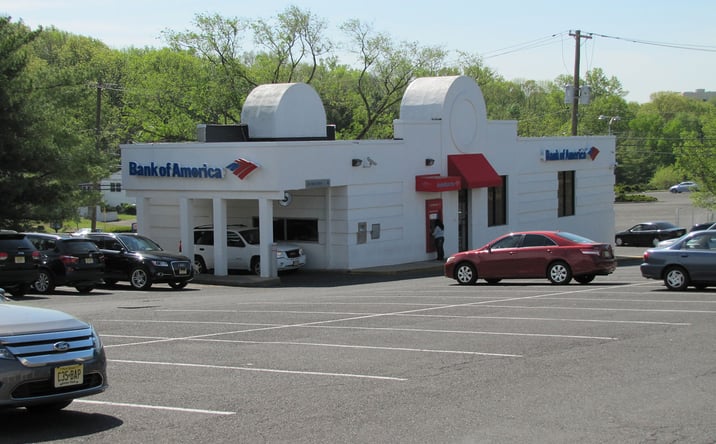 Pictures of Retail property located at Oak Tree Rd. & Wood Ave, Edison, NJ 08820 for lease - image #1