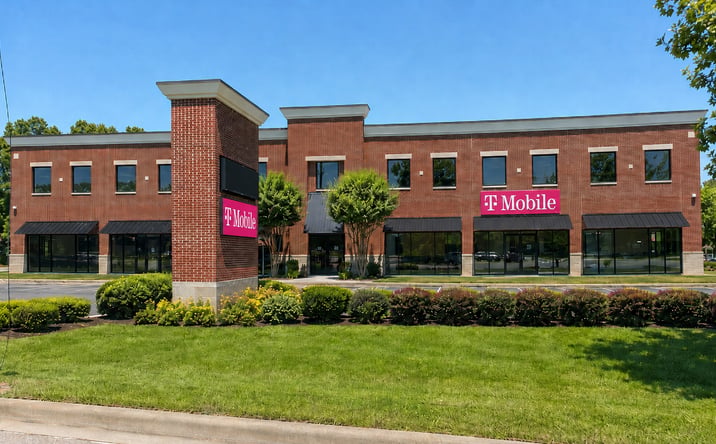 Pictures of Retail, Office property located at 5299 Poplar Ave, Memphis, TN 38119 for lease - image #1