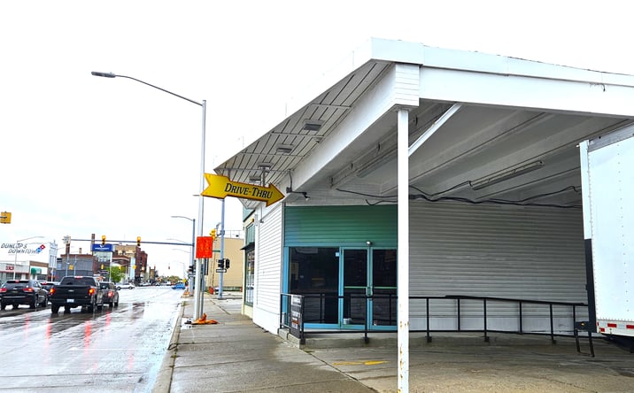 Pictures of Retail, Office property located at 412 Washington Ave, Bay City, MI 48708 for lease - image #1