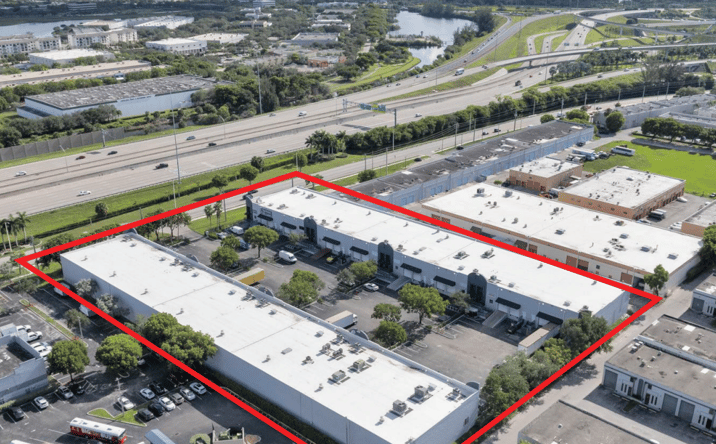 Pictures of Industrial property located at 2500 W 84th St, Hialeah, FL 33016 for lease - image #1