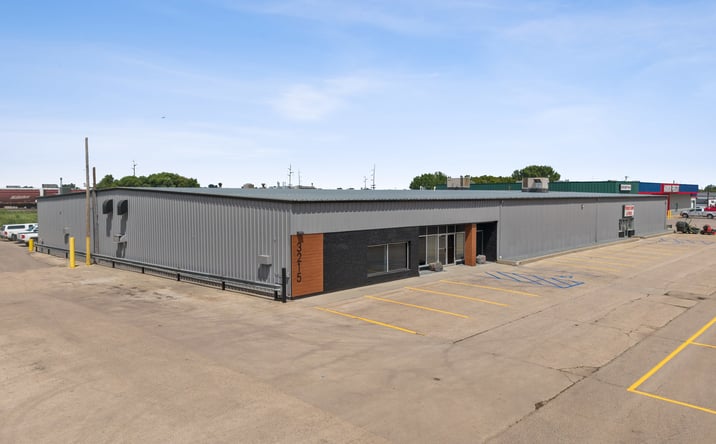 Pictures of Retail, Industrial property located at 3215 Main Ave, Fargo, ND 58103 for lease - image #1