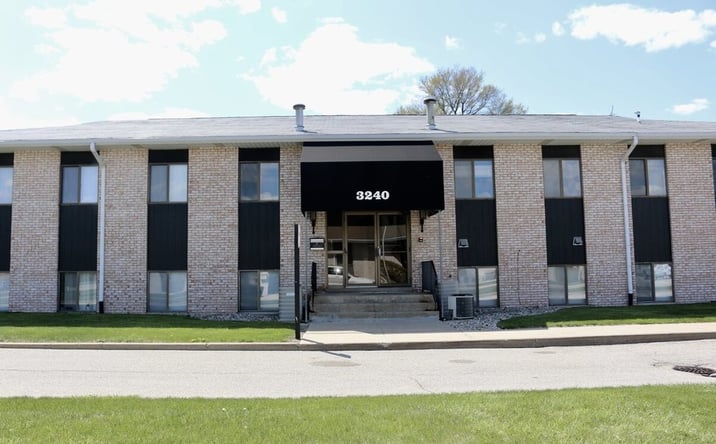 Pictures of Office property located at 3240 Christy Way, Saginaw, MI 48603 for lease - image #1