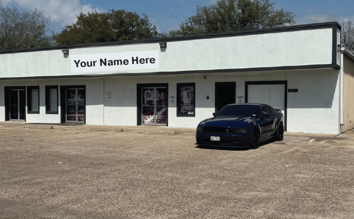 Pictures of Retail property located at 10527 Market St, Houston, TX 77029 for lease - image #1
