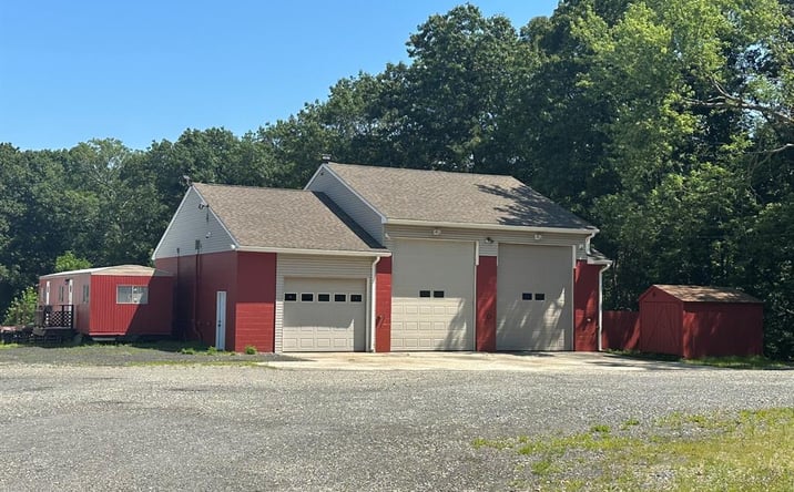 Pictures of Retail property located at 68 Shepard Hill Rd, Killingly, CT 06239 for lease - image #1