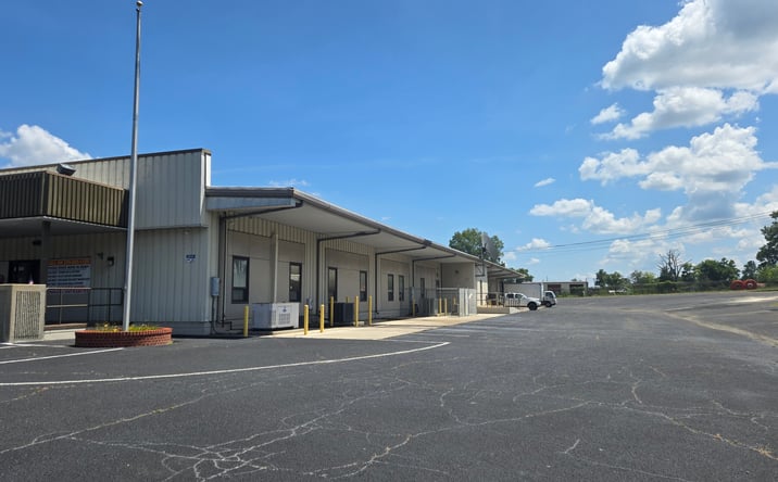Pictures of Office, Industrial property located at 3200 W Meighan Blvd, Gadsden, AL 35904 for lease - image #1