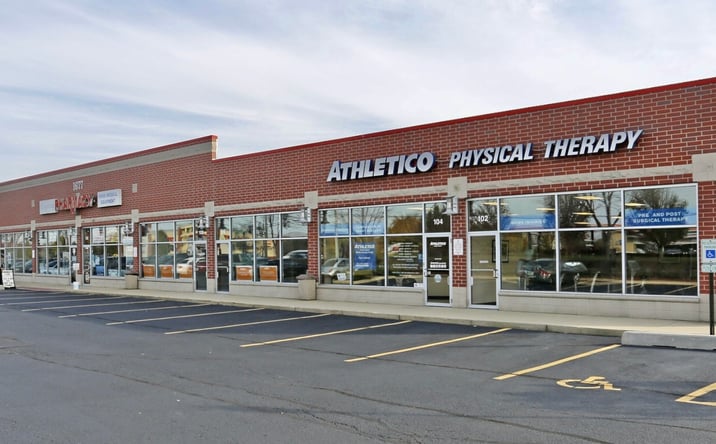 Pictures of Retail, Office, Restaurant property located at 1677 Montgomery Rd, Aurora, IL 60504 for lease - image #1