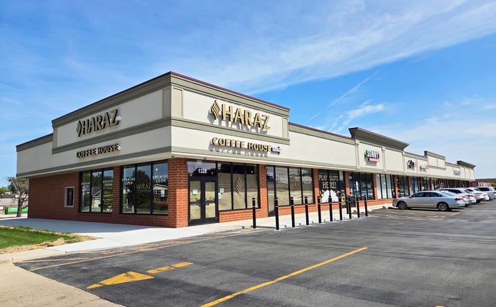Pictures of Retail, Restaurant property located at 1300-1326 W  Lake Street, Roselle, IL 60172 for lease - image #1