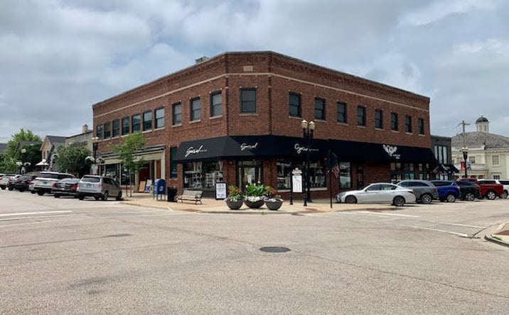 Pictures of Office property located at 202 S Cook Street 205, Barrington, IL 60010 for lease - image #1