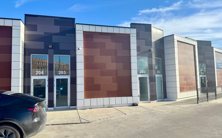 Pictures of Restaurant, Retail property located at 2252 S Archer Avenue 203, Chicago, IL 60616 for lease - image #1