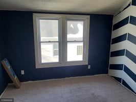9574890