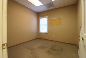9766975