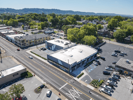 9795232