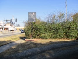 374519