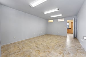 21556992