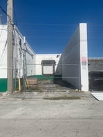 25833696
