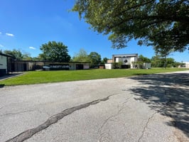 10886444