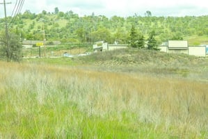 10518625