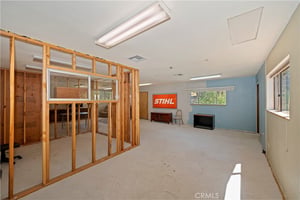 32905270
