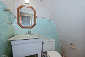 32905238