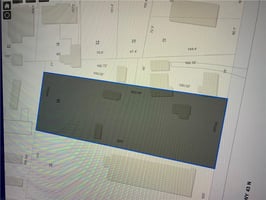 10900697