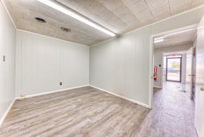 10967663
