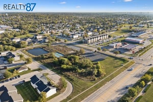 27517938
