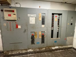11530045