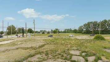 33647463