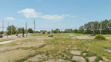 11609073