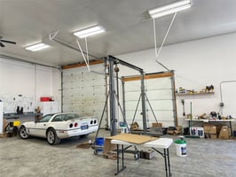 32600518