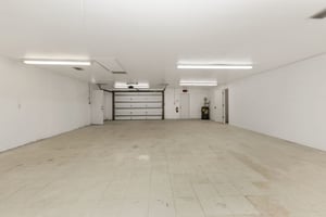 27903296